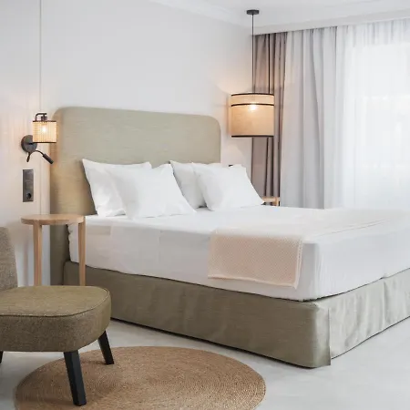 Apartmanhotel Pyrgos Blue 3*