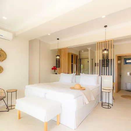 Pyrgos Blue Hotel de apartamente 3*